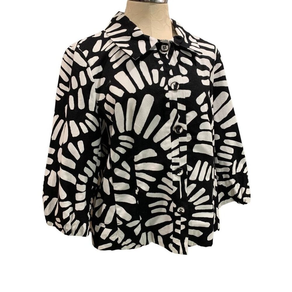 Medium Chico's Black White‎ Pattern Women's Jacket 3/4 Sleeve Button Up